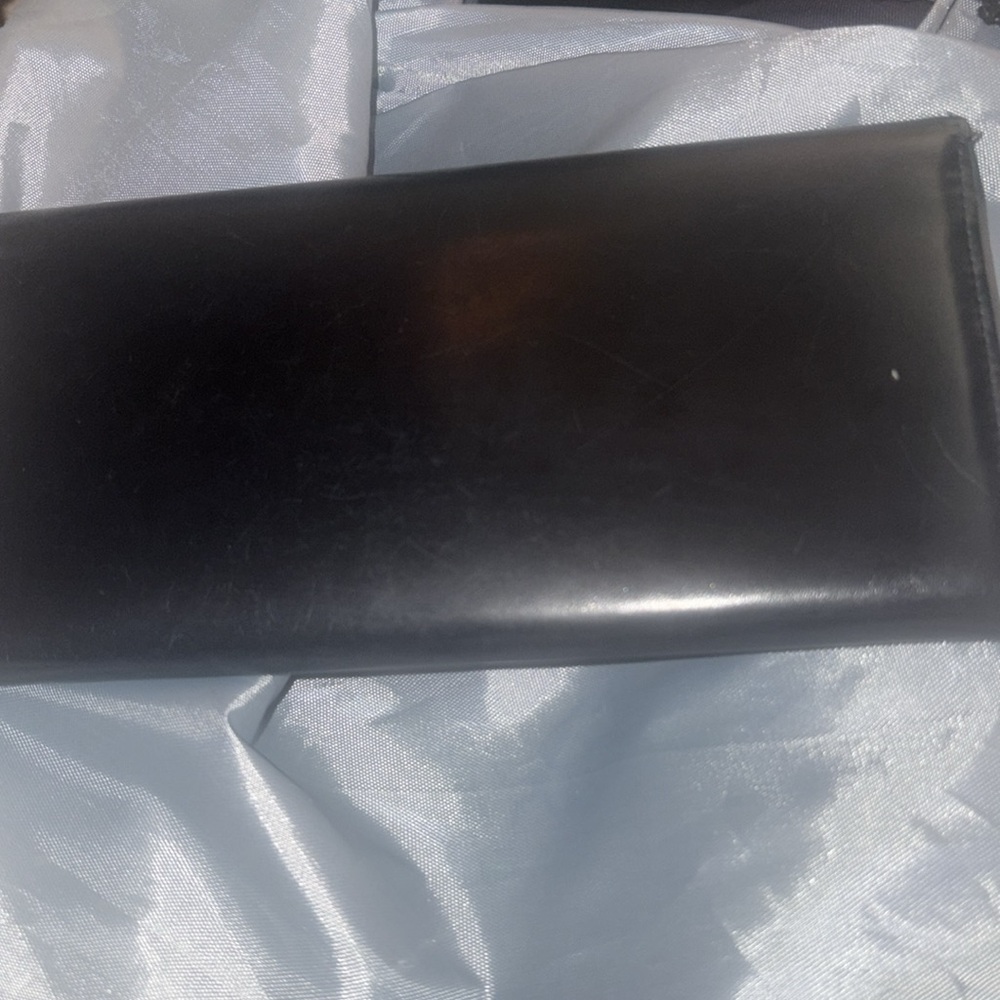 Cartier Black Leather Wallet with Silver Accent - Picture 4 of 4